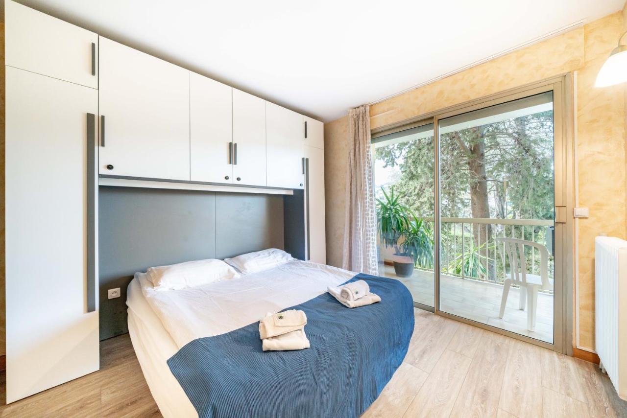 Spacious Apartment At A 5 Min Walk From The Beach Antibes Eksteriør bilde