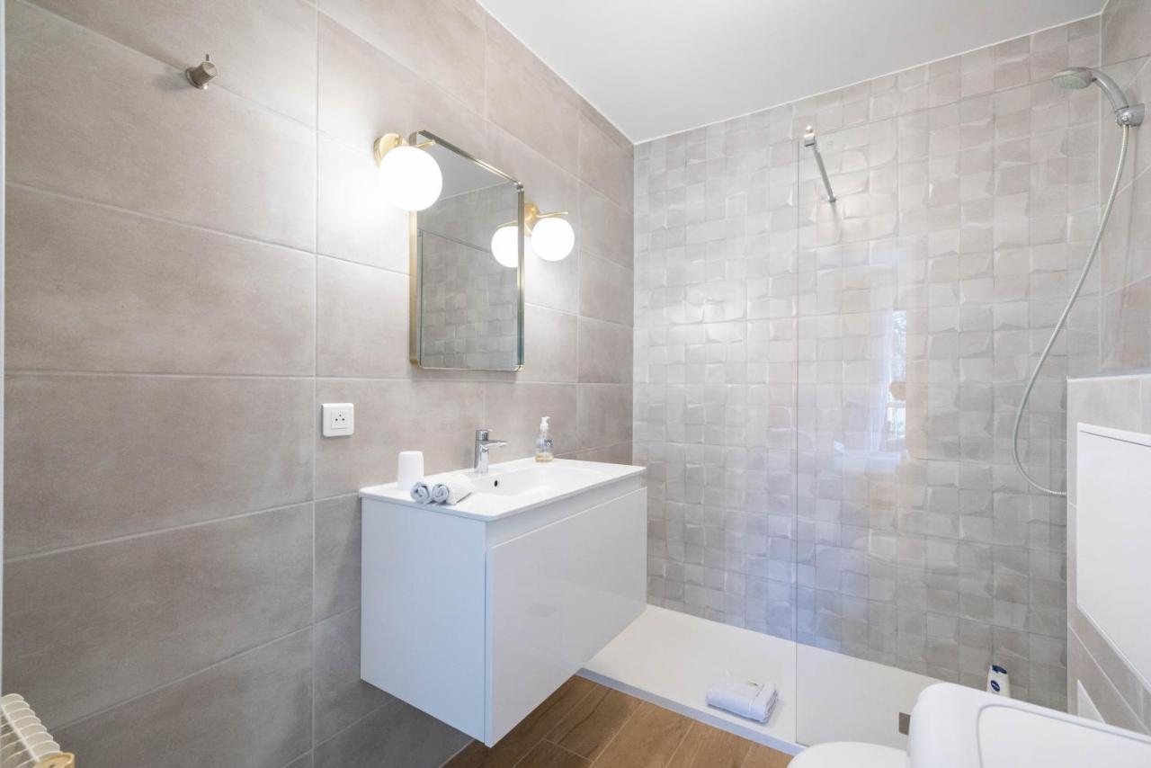 Spacious Apartment At A 5 Min Walk From The Beach Antibes Eksteriør bilde