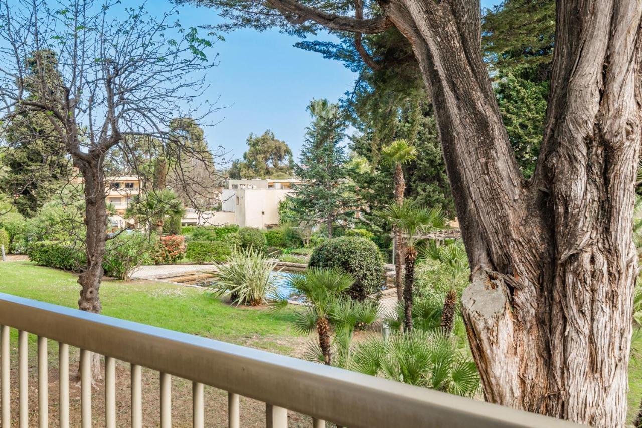 Spacious Apartment At A 5 Min Walk From The Beach Antibes Eksteriør bilde
