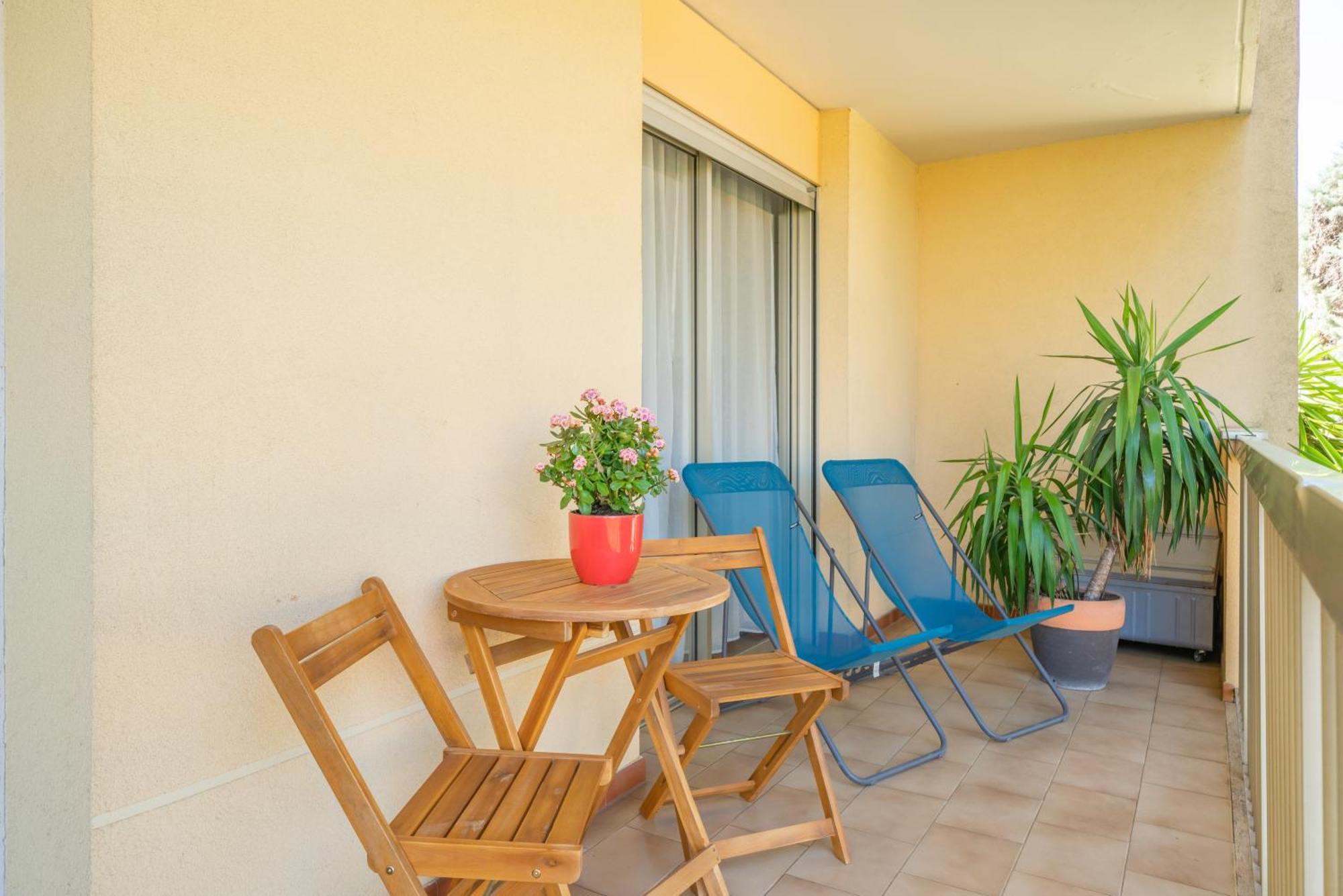 Spacious Apartment At A 5 Min Walk From The Beach Antibes Eksteriør bilde